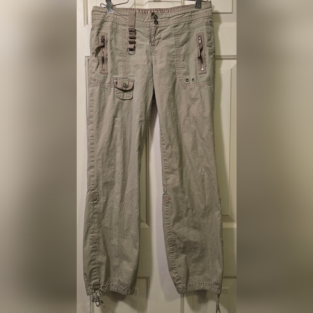 dELiA*s women's Casual Khaki Cargo pants